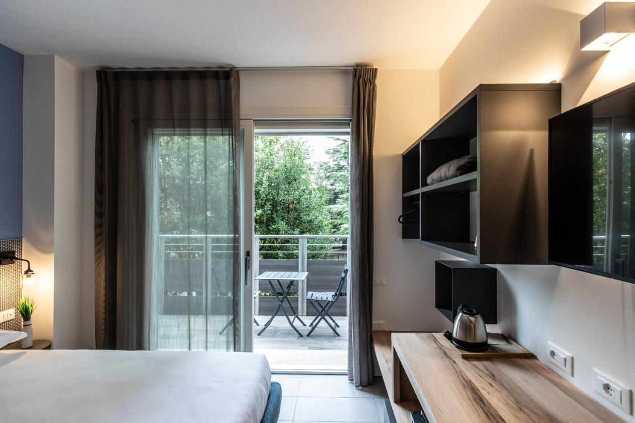 Sei Garda Apartments Peschiera del Garda Kültér fotó