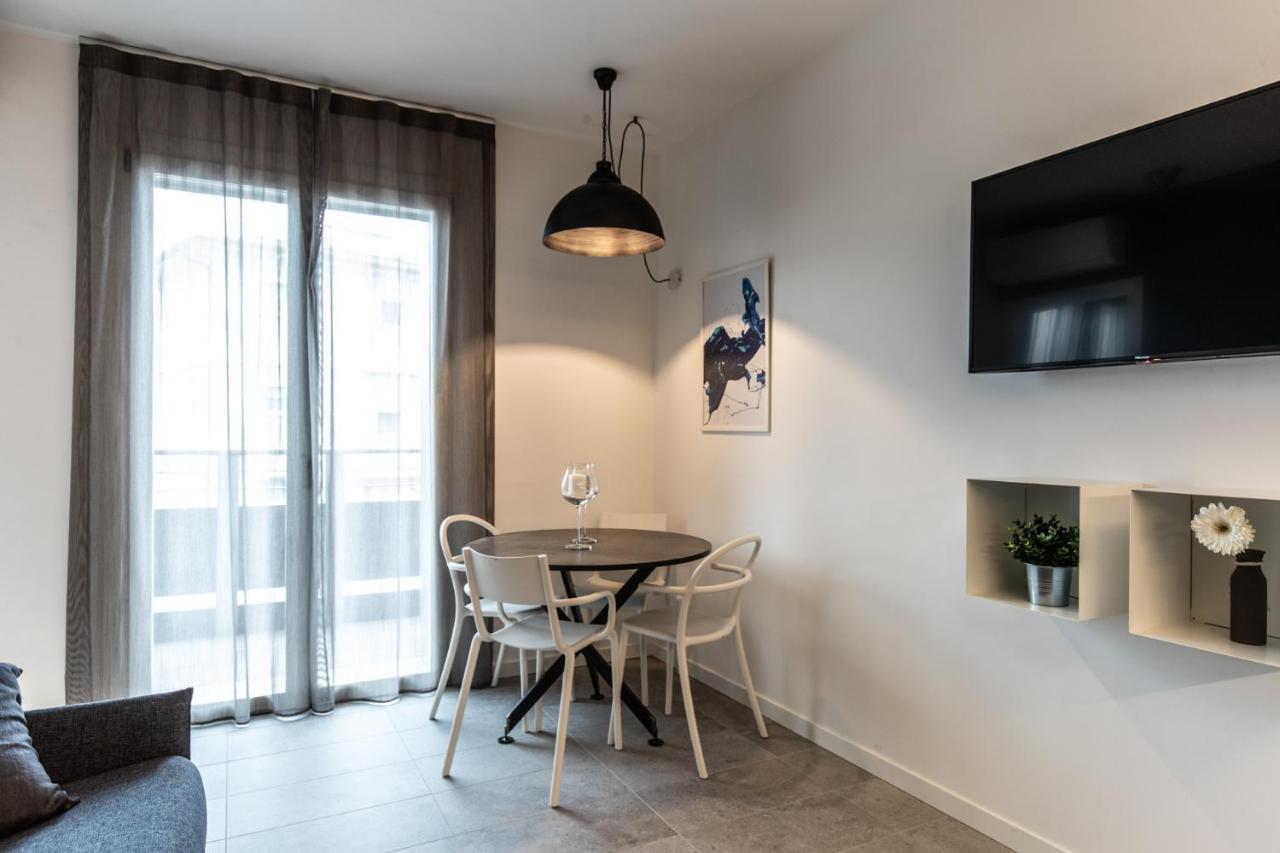 Sei Garda Apartments Peschiera del Garda Kültér fotó