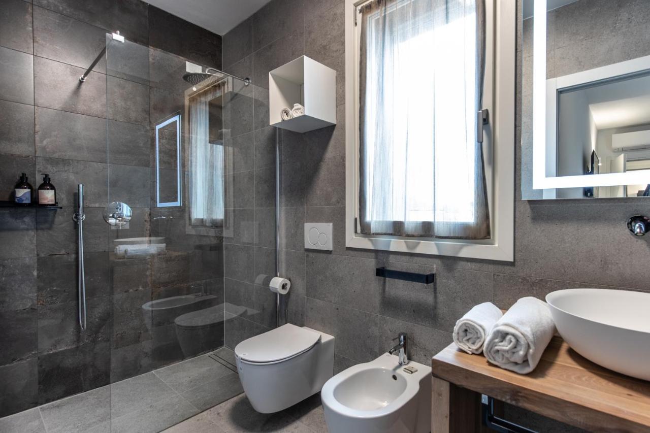 Sei Garda Apartments Peschiera del Garda Kültér fotó