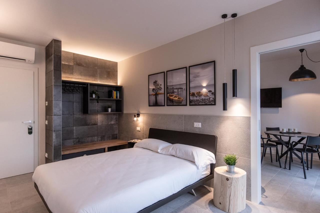 Sei Garda Apartments Peschiera del Garda Kültér fotó