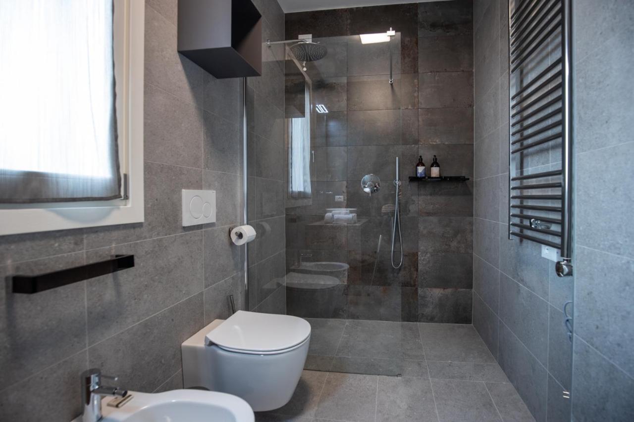 Sei Garda Apartments Peschiera del Garda Kültér fotó